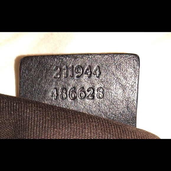 Gucci Suki (Medium) Authentic - Picture 7 of 15